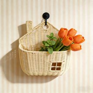 Panier mural en rotin tressé naturel avec poignée pour le rangement des plantes, la décoration de la cuisine, de la maison et de l'entrée - Product Image 1