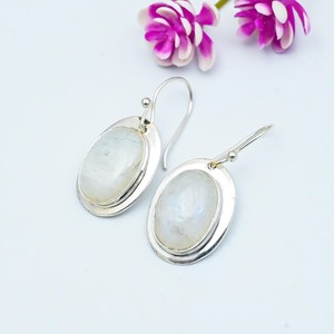 Boucles d'oreilles pendantes en pierre de lune arc-en-ciel, argent sterling 925 fait main, bijoux naturels, cadeau pour femme - Product Image 5