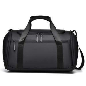 Sac de sport BEARKY de haute qualité en cuir véritable pour femmes et hommes, idéal pour le week-end, le sport et la gym - Product Image 1