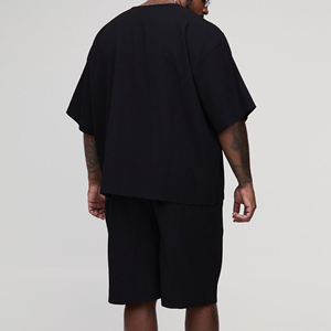Ensemble court pour homme grande taille offrant une excellente flexibilité et une liberté de mouvement - Product Image 3
