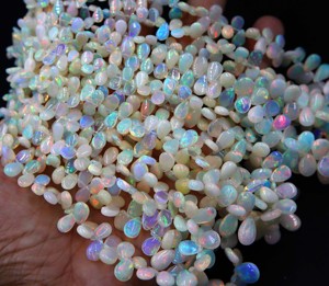 ลูกปัดโอปอลเอธิโอเปียธรรมชาติหลากสี รูปทรงลูกแพร์เรียบเนียน ขนาดประมาณ ขนาด 13x8 มม. ถึง 6x4 มม. ความยาว 16 นิ้ว - Product Image 3