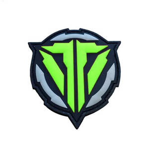 แพทช์ PVC คุณภาพสูงแบบกำหนดเอง เป็นมิตรกับสิ่งแวดล้อม น้ำหนักเบา ดีไซน์ทันสมัย สำหรับตกแต่งเสื้อผ้า สีและขนาดตามสั่ง - Product Image 5