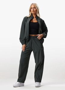 Pantalones Cargo Verde Oscuro para Mujer, Cintura Alta, Cordón Ajustable, Corte Regular, Largos, Color Sólido, Poliéster, Estilo Casual de Verano - Product Image 3