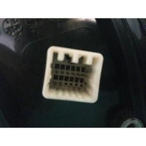 Rétroviseur extérieur gauche d'occasion pour Carnival, référence OEM 876104D9713D - Product Image 4