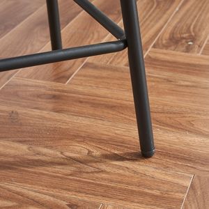 Set Moderno di 2 Sgabelli da Bar Rivestiti in Bouclé con Gambe in Metallo e Poggiapiedi Girevoli a 360 Gradi - Product Image 3