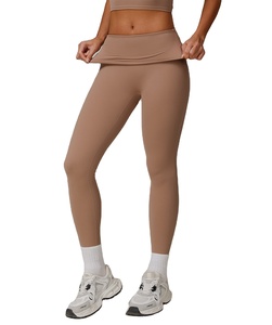 Logotipo personalizado de cintura alta ecológico reciclado de punto gimnasio entrenamiento Leggings transpirable Push-up Yoga pantalones para mujeres estilo casual - Product Image 1