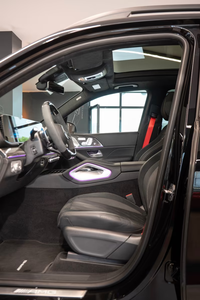 เมอร์เซเดส-เบนซ์ GLE 63 AMG รถเอสยูวีสมรรถนะสูงระดับหรู พร้อมระบบขับเคลื่อนสี่ล้อแบบเทอร์โบ ภายในระดับพรีเมียม ไมล์น้อย คุณภาพส่งออก รถมือสอง - Product Image 2