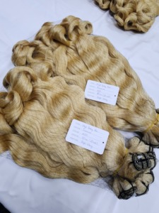 Indian Virgin Hair Extensions Machine Double Weft 40cm Spring Curly Black Human Hair Weaving Bundles - Product Image 3