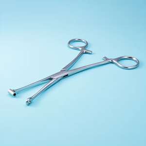 Pince manuelle OPTITECH HEALTHCARE en acier inoxydable de qualité supérieure pour aiguilles de tatouage et piercing, outil de positionnement à serrage intermédiaire - Product Image 5