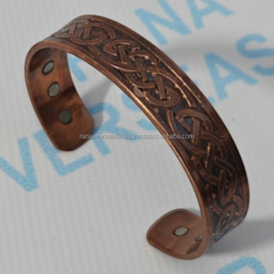 Bracelet de thérapie magnétique en cuivre antique à thème nœud, bracelet de luxe pour la guérison, pour l'énergie positive et l'équilibre corporel - Product Image 5