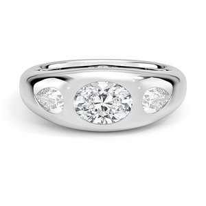 Bague à trois pierres en diamant taille ovale, monture clos en or jaune, classique, pour femme, bijoux fins de fiançailles - Product Image 3