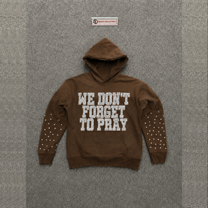 Sudadera con Capucha Oversize Marrón de Moda Urbana, 100% Algodón Suave, Estampado con Brillantina y Pedrería en las Mangas, Sudadera Casual de Otoño de Alta Calidad - Product Image 5