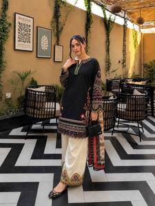 Kurta noire brodée pour femme avec dupatta moutarde et pantalon palazzo crème, tenue traditionnelle indienne et pakistanaise décontractée, longueur cheville - Product Image 4