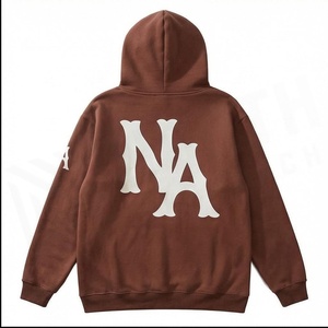 Sweat-shirt à capuche oversize marron avec imprimé squelette blanc tenant un cœur rose, unisexe, décontracté, avec poche avant - Product Image 2
