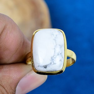 Bague en howlite naturelle en forme de coussin, plaquée or 18 carats sur argent sterling 925 - Product Image 2