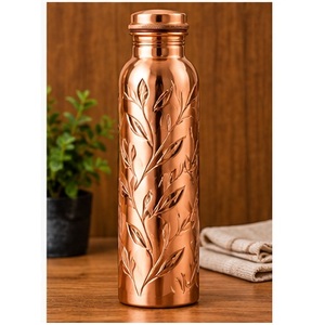 Juego de Botellas de Agua Modernas de Cobre Negro con Rayas Diagonales Doradas, Botellas Portátiles de Viaje con Tapas - Product Image 4