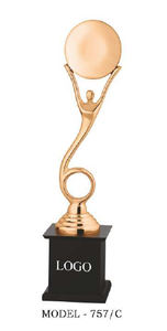 Trophée sportif modèle 757 avec gravure, base en bois, plaqué or, argent, bronze, récompense durable pour les jeux et les compétitions - Product Image 6