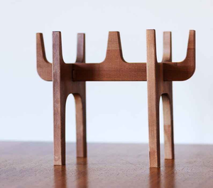 Comedero Elevado para Perros con Diseño Único y Base de Madera Resistente, para Perros Grandes y Pequeños, Estilo Ecológico y Novedoso, Tamaño Personalizable - Product Image 3