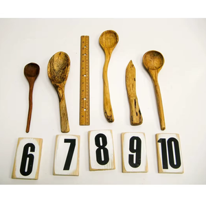 Cucharas de Madera Talladas a Mano, Mini Cucharas de Servir con Diseño Original, Utensilios Rústicos Hechos a Mano y Idea de Regalo Única - Product Image 1