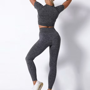Conjunto de Yoga Personalizado para Mujer, Ropa Deportiva sin Costuras, Sujetador Deportivo con Leggings de Cintura Alta, Ropa de Fitness de Secado Rápido, Ropa de Gimnasio OEM - Product Image 2