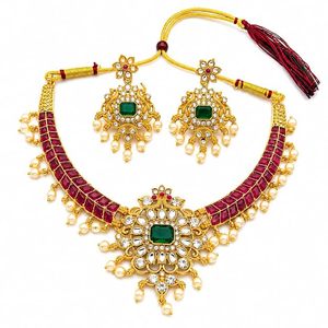 Indian Classic Women's Choker Wedding Engagement Anniversary Party Green Traditional Crystal Kundan Faux Pearl Alloy Gold <b>Gift</b> - Product Image 1