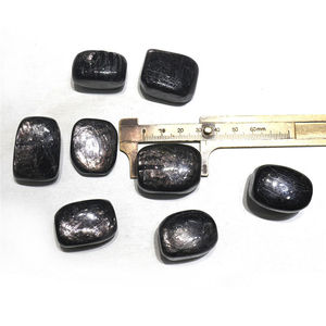 Hyperstène naturel poli en gros, pierre semi-précieuse roulée de Aamna Gems - Product Image 1