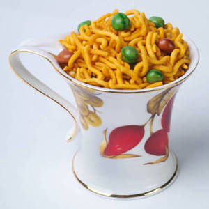 Nouvelle Saison : Assortiment de Namkeen Indiens Traditionnels Croustillants, aux Épices Aromatiques et Saveurs Riches, pour le Marché International - Product Image 6