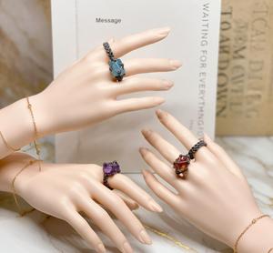 Anillos de Macramé con Amatista y Aguamarina en Bruto |   Joyería con Piedras en Bruto Certificadas por IGI |   CREACIONES HARI OM - Product Image 1