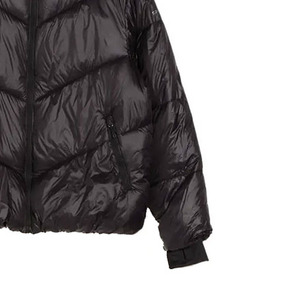 <b>Machine</b> Sewn Long Sleeve Zipper Up Ladies Puffer Padded Jacket Classic Design Made Plain Solid Color Puffer Jackets In Low MOQ - Product Image 3