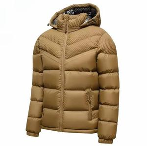 Chaqueta Acolchada con Capucha para Hombre, Invierno, Casual, Gruesa, Resistente al Viento, Cierre Frontal con Cremallera, Diseño a Cuadros, Largo Regular, Relleno de Poliéster - Product Image 1