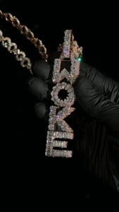 Collier pendentif en diamant plaqué or rose, style cubain, avec lettre WOKE, chaîne de style hip-hop, bijoux pour homme à porter au quotidien - Product Image 1