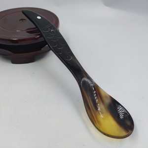 Traditional Chinese <b>Shell</b> Spoon With <b>Mirror</b> Polish Long Handle Durable Design For Presents - Product Image 1