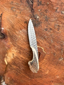 High Quality Handmade Bushcraft Hunting Knife Stag Antler Handle Hammer Finish Damascus Steel <b>Drop</b> Point Wholesale USA Europe - Product Image 3