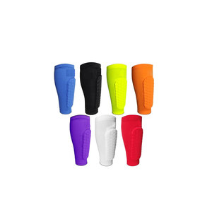 Espinilleras de fútbol para hombres, mujeres y niños, protectores de fútbol transpirables y ligeros - Product Image 2