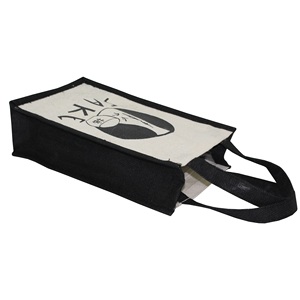 Sac à vin en jute personnalisé avec logo imprimé, compartiment intérieur pour deux bouteilles, laminé PP, noir et blanc, avec poignée et motif lettres - Product Image 3