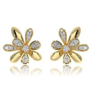 Boucles d'oreilles clous en or jaune avec diamants de laboratoire en forme de grappe de pétales floraux - Product Image 1