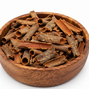 Offre Spéciale : Écorce de Cassia de Qualité Supérieure, Prix Compétitif, Fabriquée au Vietnam, en Morceaux, Conditionnée en Boîte de 5kg - Product Image 1