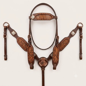 SAISHAS Conjunto Completo de Equipo Ecuestre Occidental: Brida, Collarín, Pechopetral, Riendas y Silla de Montar de Cuero Genuino con Estructura de Madera y Detalles de Latón - Product Image 1
