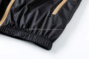 เสื้อแจ็คเก็ตกันลมแบบมีฮู้ด น้ำหนักเบา กันน้ำ เป็นมิตรกับสิ่งแวดล้อม ผลิตจากผ้า Oxford  แบบ Unisex  ซิปหน้า  ระบายอากาศได้ดี  ไซส์ใหญ่พิเศษ - Product Image 5