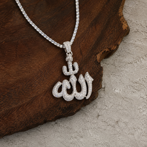 Colgante Personalizado al por Mayor con Letra Árabe Islámica de Corte Brillante y Micro Pavé, de Plata de Ley 925, Chapado en Oro/Plata, con Moissanita Helada - Product Image 4