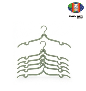 ชุดไม้แขวนเสื้อพลาสติกแบบพกพา LONGNEW OEM ผลิตตามสั่ง |   ไม้แขวนเสื้อพับได้ น้ำหนักเบา ทำจาก PC/ABS/PP - Product Image 5
