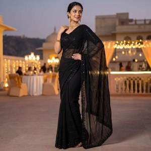 Sari Negro Georgette con Bordado Original de Cuentas Negras, Borde Calado, Blusa de Diseñador, Ideal para Fiestas y Bodas - Product Image 3