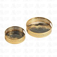 Ensemble de pots décoratifs en argent imprimé paon avec plateau en métal, design traditionnel rond, motif animalier et floral