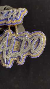 Colgante de nombre personalizado de lujo con moissanita y circonitas cúbicas, esmaltado en azul, estilo Hip Hop Bling, para hombre y mujer - Product Image 2