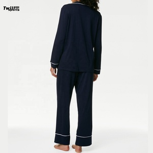 Pyjama d'été personnalisé OEM pour femme, style sportif, 100 % coton molletonné, écologique, séchage rapide, manches longues, ensemble uni - Product Image 3