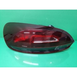Feu arrière gauche d'occasion Scirocco 1K8945095N - Product Image 1
