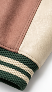 Manches en cuir de style américain professionnel, manches contrastées, style streetwear viral, style universitaire professionnel - Product Image 4