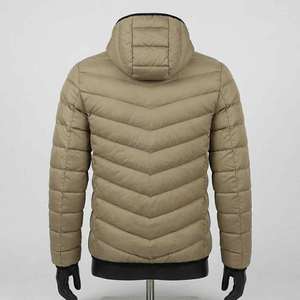 Veste matelassée formelle pour homme, fabriquée en usine, avec fermeture éclair intégrale, logo personnalisé, imperméable, écologique, style streetwear, vente en gros - Product Image 3