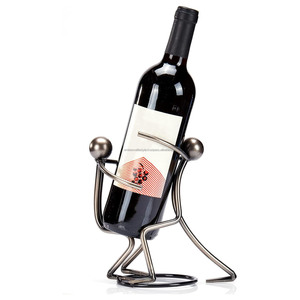 Porte-bouteilles autoportant en métal et fer de qualité exceptionnelle Outils de bar pour décanteurs d'armoire de style de vie ambiant Garde-manger Stockage du vin - Product Image 3