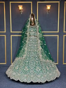 Nouvelle collection Net Bridal Lehenga avec pierre Jarkan complète, Dupatta lourd, Big Flair et chemisier long dans des couleurs riches et sombres - Product Image 3